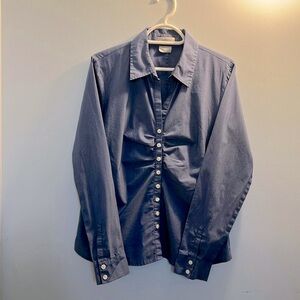 Van Heusen Women’s L lightweight blue button down with white buttons, stretchy